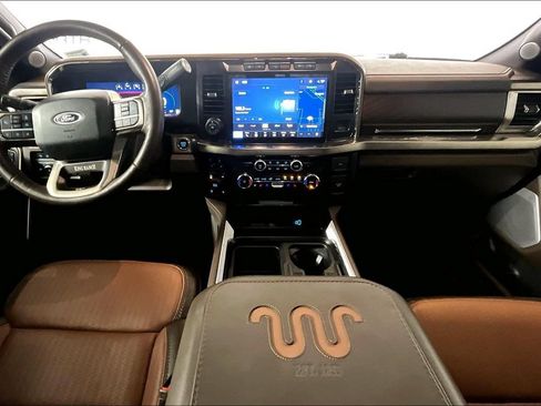Certified 2024 Ford F250 King Ranch AWD/4WD image 11