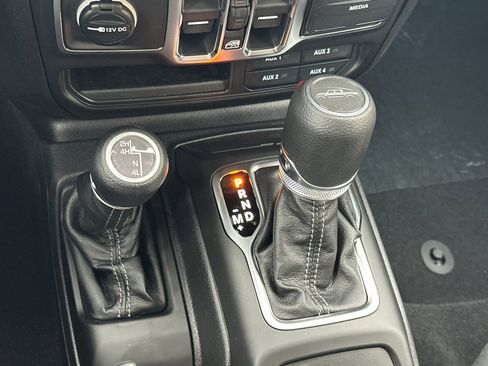 New 2026 Jeep Gladiator Sport image 19