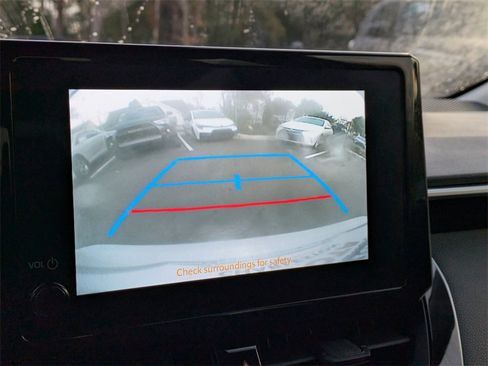 Certified 2024 Toyota Corolla LE image 22