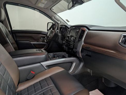 Used 2018 Nissan Titan Platinum Reserve w/ Platinum Utility Package image 20