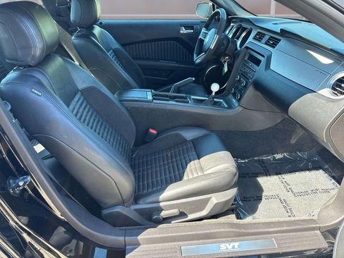 Used 2013 Ford Mustang Shelby GT500 RWD image 14