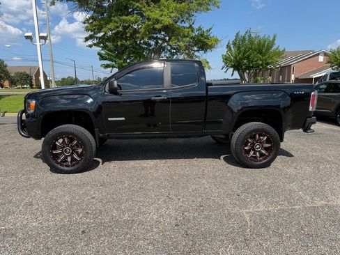 Used 2022 GMC Canyon Elevation Standard w/ Convenience Package AWD/4WD image 5