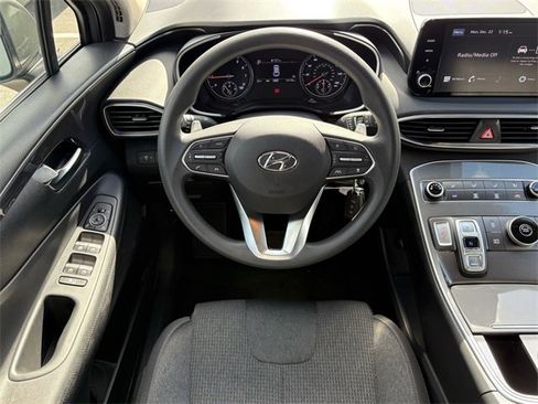 Used 2023 Hyundai Santa Fe SE image 10