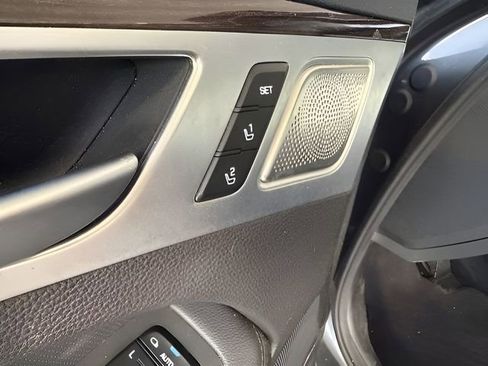 Used 2018 Genesis G80 3.8 w/ Option Group 02 image 14