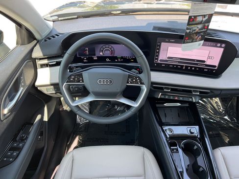 New 2026 Audi Q3 quattro 2.0T AWD/4WD image 16