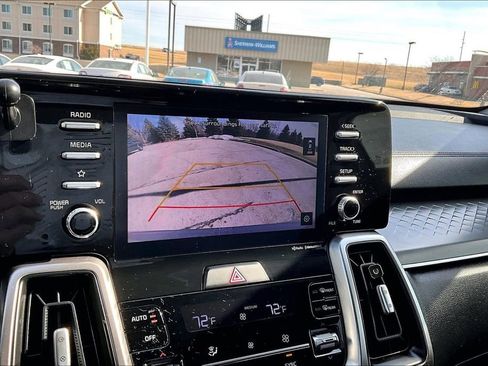 Used 2021 Kia Sorento S image 18