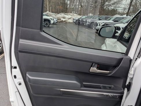 Certified 2025 Toyota Tacoma TRD Sport image 14