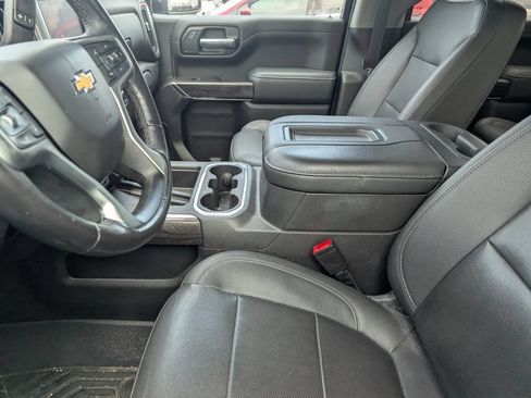 Used 2022 Chevrolet Silverado 1500 LTZ w/ Technology Package AWD/4WD image 8