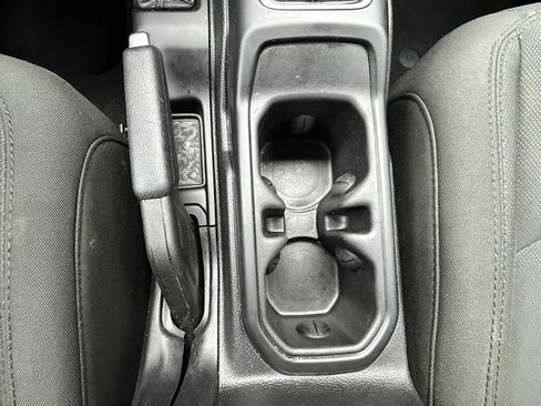 Used 2020 Jeep Wrangler Unlimited Sport S AWD/4WD image 23