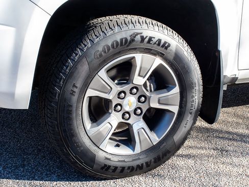 Used 2018 Chevrolet Colorado Z71 image 5