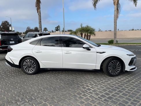 Certified 2025 Hyundai Sonata Limited image 5