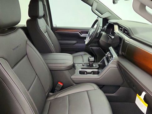 Used 2025 GMC Sierra 1500 Denali image 23