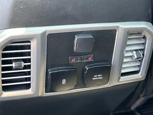 Used 2019 Ford F250 Platinum w/ Platinum Ultimate Package AWD/4WD image 14