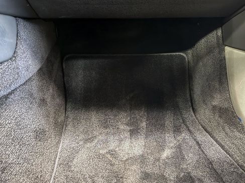 Used 2019 Rolls-Royce Dawn image 89