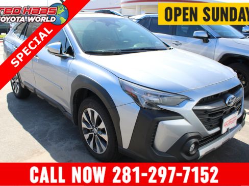 Used 2025 Subaru Outback Touring XT AWD/4WD image 1