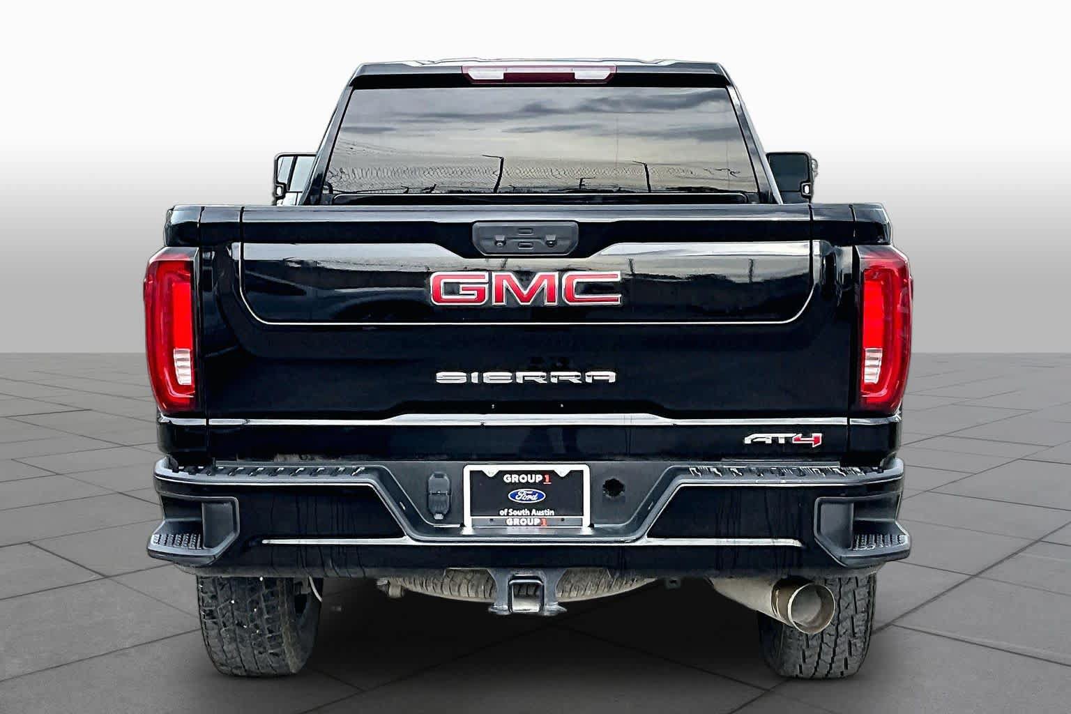 Used 2023 GMC Sierra 2500 AT4 AWD/4WD image 6