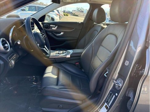 Used 2019 Mercedes-Benz C 300 Sedan w/ Premium Package image 10