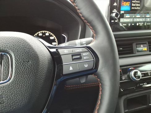 New 2025 Honda Pilot TrailSport image 16