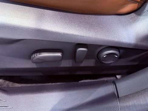 Used 2022 Subaru Outback Touring XT w/ Popular Package #2 image 22