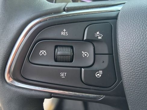 Used 2023 Buick Envision Avenir image 31