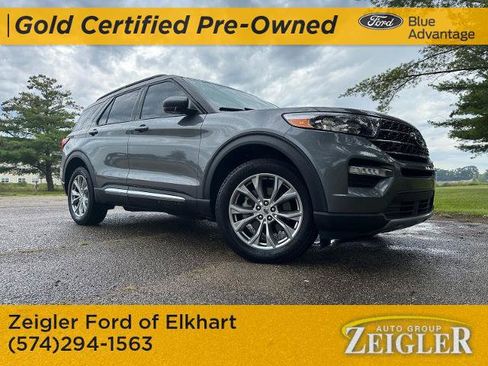 Certified 2023 Ford Explorer XLT w/ Equipment Group 202A AWD/4WD image 1