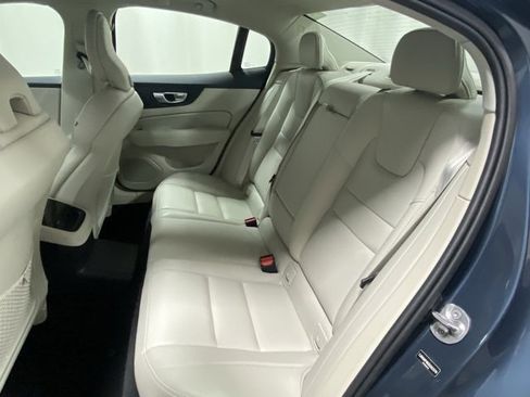 Used 2025 Volvo S60 T8 Ultra image 14