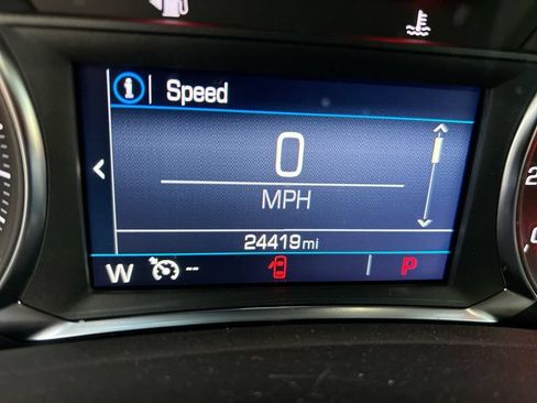 Used 2023 GMC Terrain SLE w/ Driver Convenience Package AWD/4WD image 16