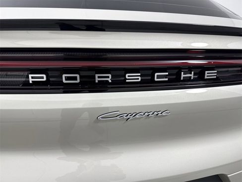 New 2026 Porsche Cayenne E-Hybrid Coupe image 19