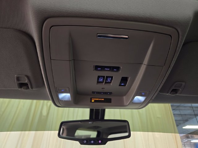Used 2014 Chevrolet Silverado 1500 LTZ AWD/4WD image 23