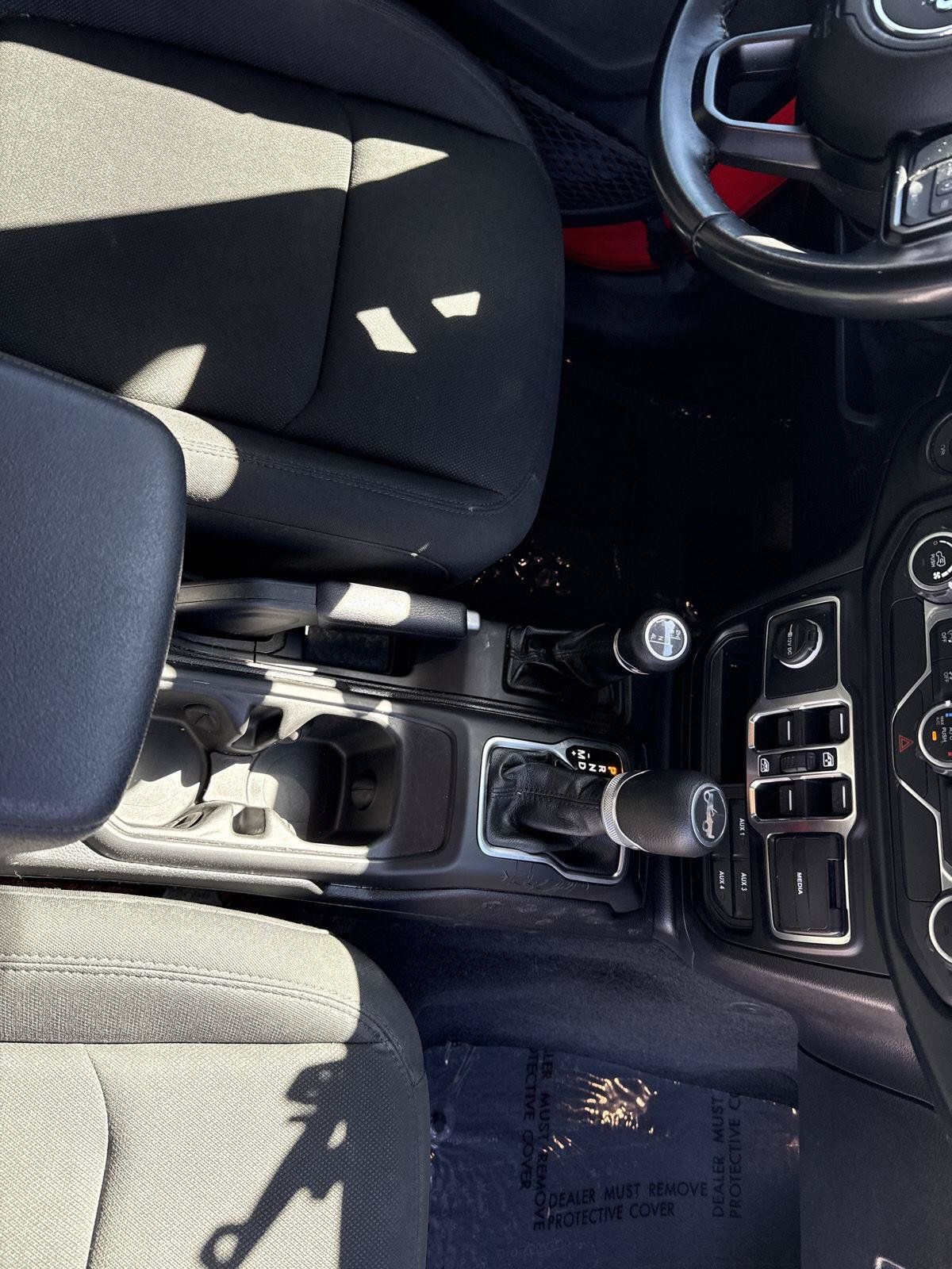 Used 2020 Jeep Wrangler Unlimited Sport S AWD/4WD image 28