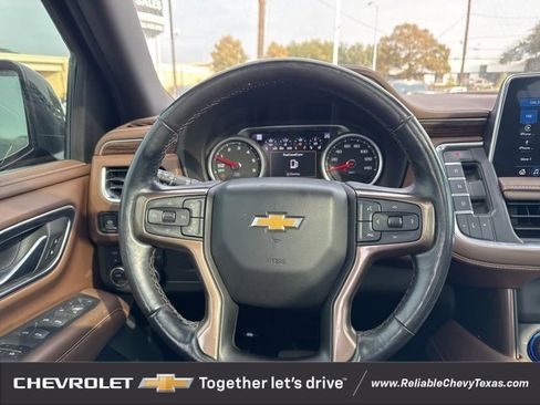 Used 2021 Chevrolet Suburban High Country w/ Premium Package 2 image 22