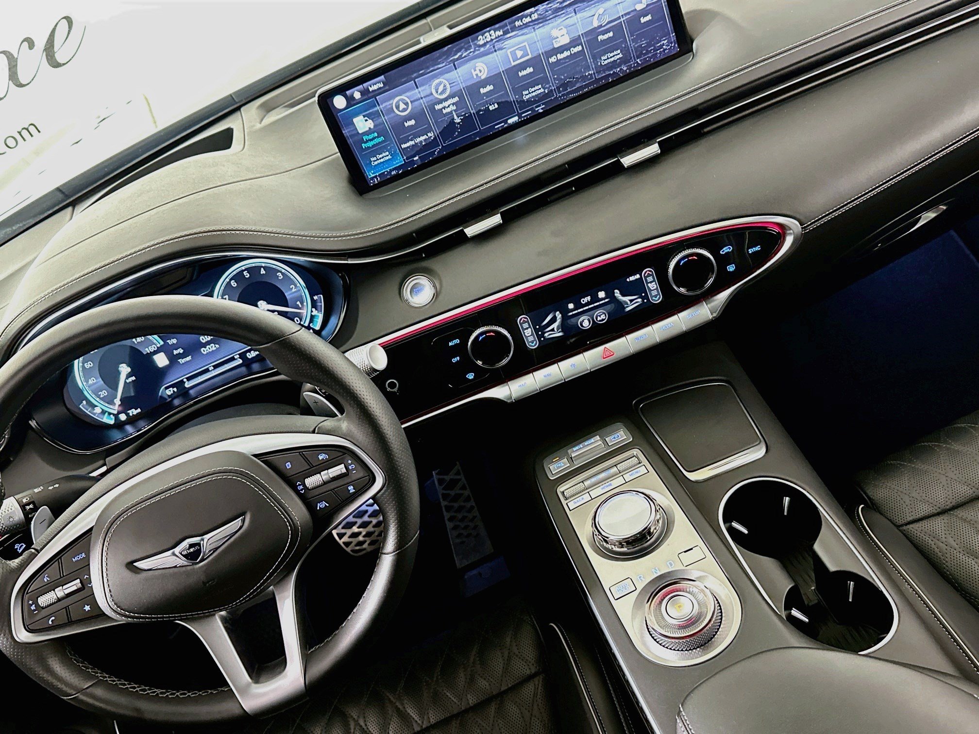 Used 2024 Genesis GV70 3.5T Sport w/ Sport Prestige Package AWD/4WD image 19