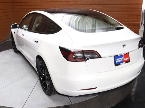 Used 2023 Tesla Model 3 Standard Range image 10