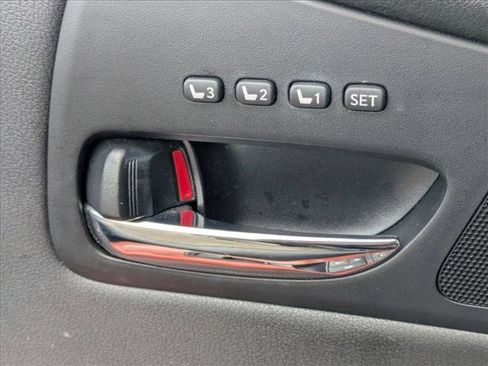 Used 2011 Lexus RX 350 2WD w/ Premium Pkg image 6