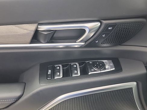 Used 2022 Kia Telluride SX w/ SX Prestige Package image 39