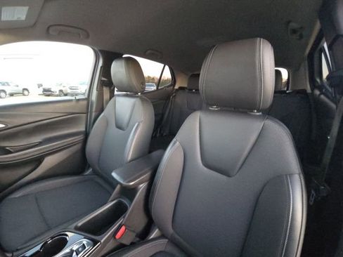 Used 2024 Buick Encore GX Preferred image 18