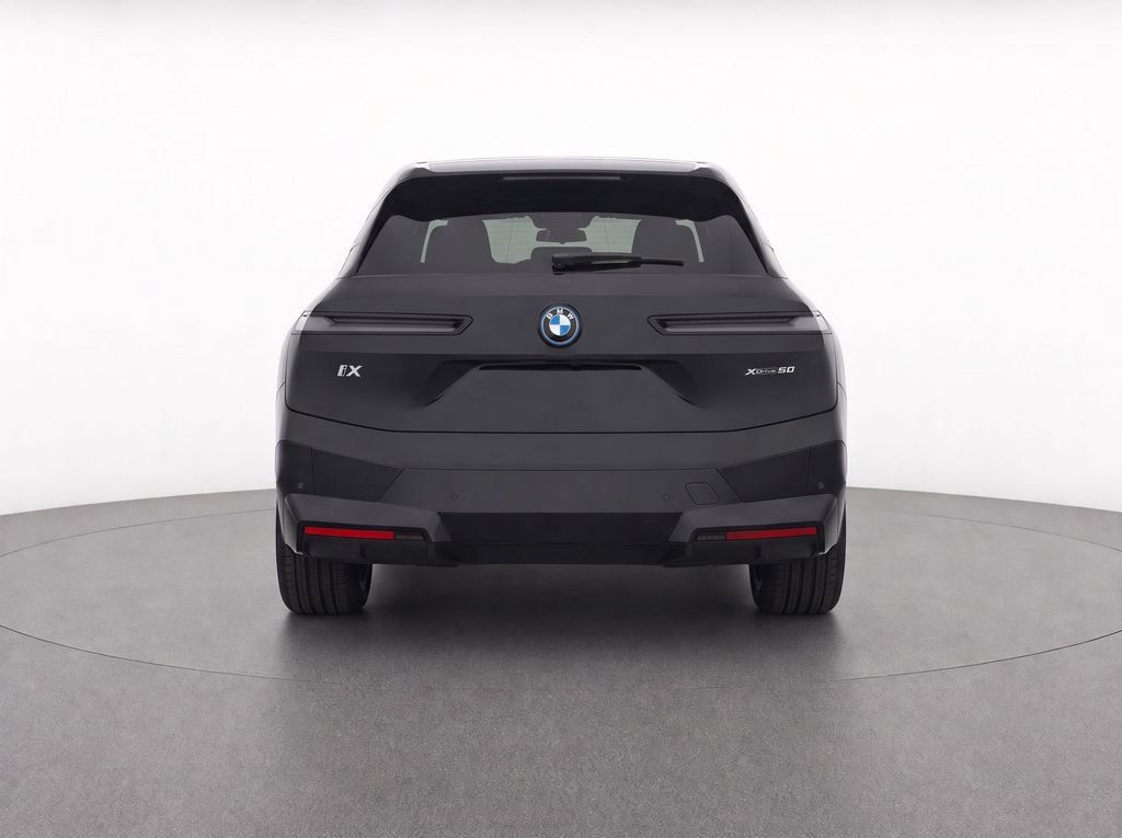 Certified 2024 BMW iX xDrive50 w/ Sport Package AWD/4WD image 4