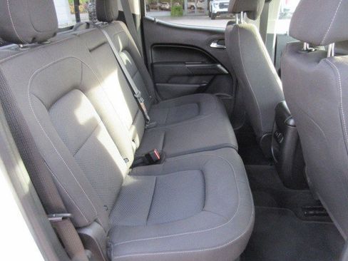 Used 2017 Chevrolet Colorado LT w/ LT Convenience Package image 14