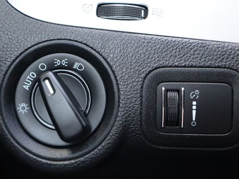 Used 2017 Dodge Journey SE w/ Flexible Seating Group image 35