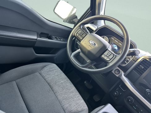 Used 2022 Ford F150 XLT w/ XTR Package image 20