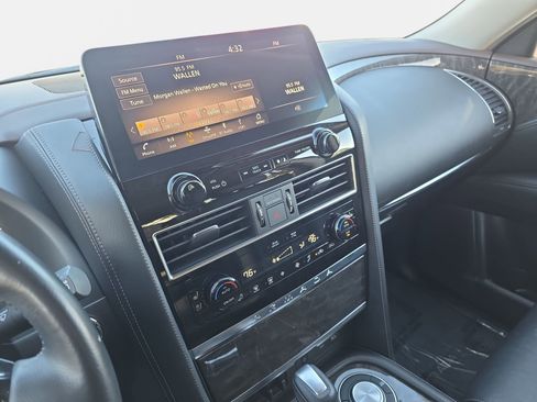 Used 2021 Nissan Armada Platinum w/ Captain's Chairs Package image 20