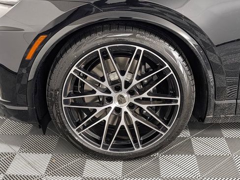 New 2026 Porsche Macan Turbo Electric image 11