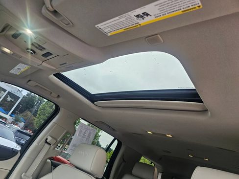 Used 2019 GMC Yukon Denali AWD/4WD image 11