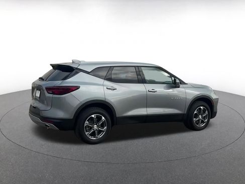Used 2025 Chevrolet Blazer LT image 15