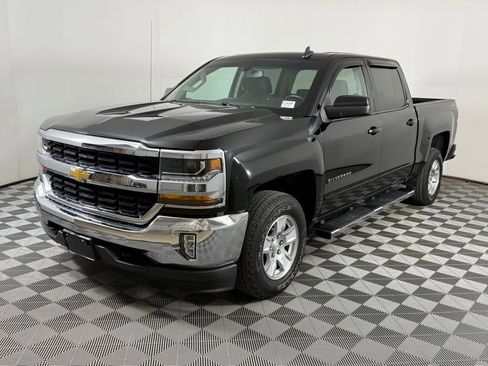 Used 2018 Chevrolet Silverado 1500 LT w/ All Star Edition image 7