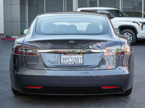 Used 2018 Tesla Model S 75D image 8