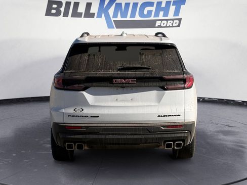 Used 2024 GMC Acadia Elevation w/ Black Edition image 4