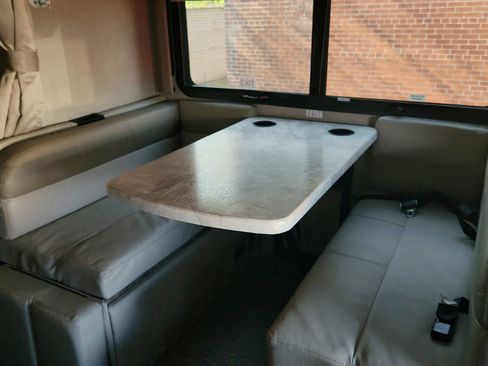 Used 2019 Mercedes-Benz Sprinter 170 image 14