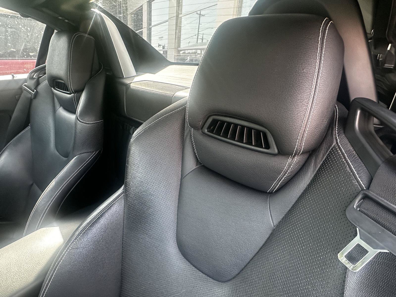 Used 2020 Mercedes-Benz SLC 300 image 5