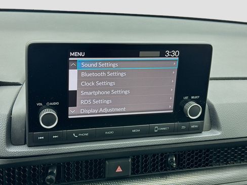Used 2025 Honda CR-V LX image 9
